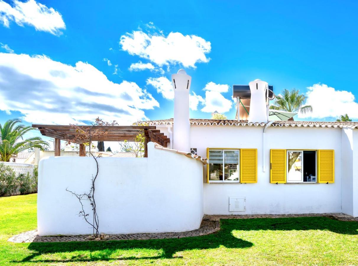 Villa Paca Algarve Vilamoura 8 Personnes Quarteira Buitenkant foto